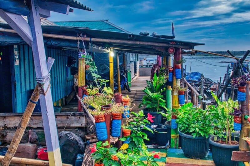 12. Balinese Retreat: Tropical Tranquility