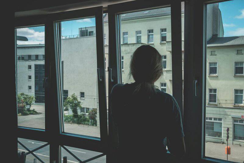 13. Mentioning Neighbors&rsquo; Schedules