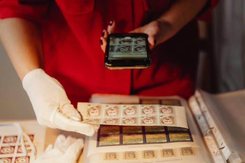 15. Memories Live Beyond Objects